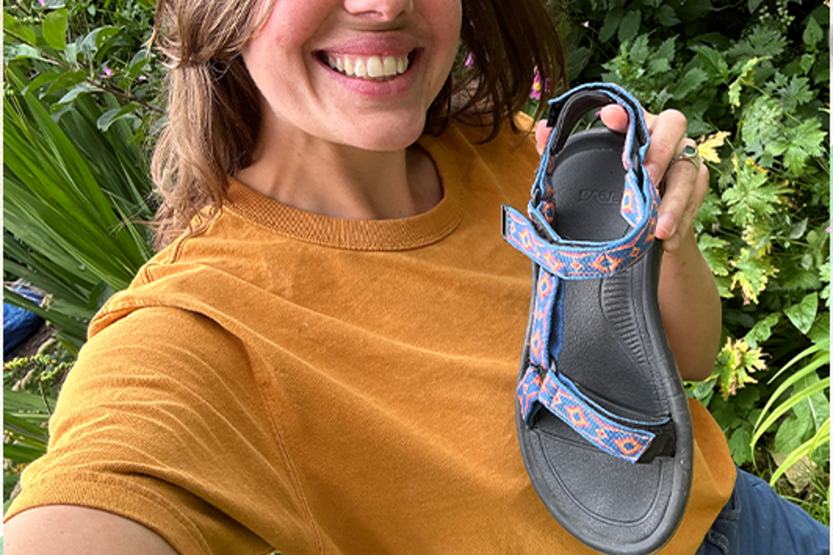 Waterproof Sandals Best Footwear For Beach Walking The Best Hiking