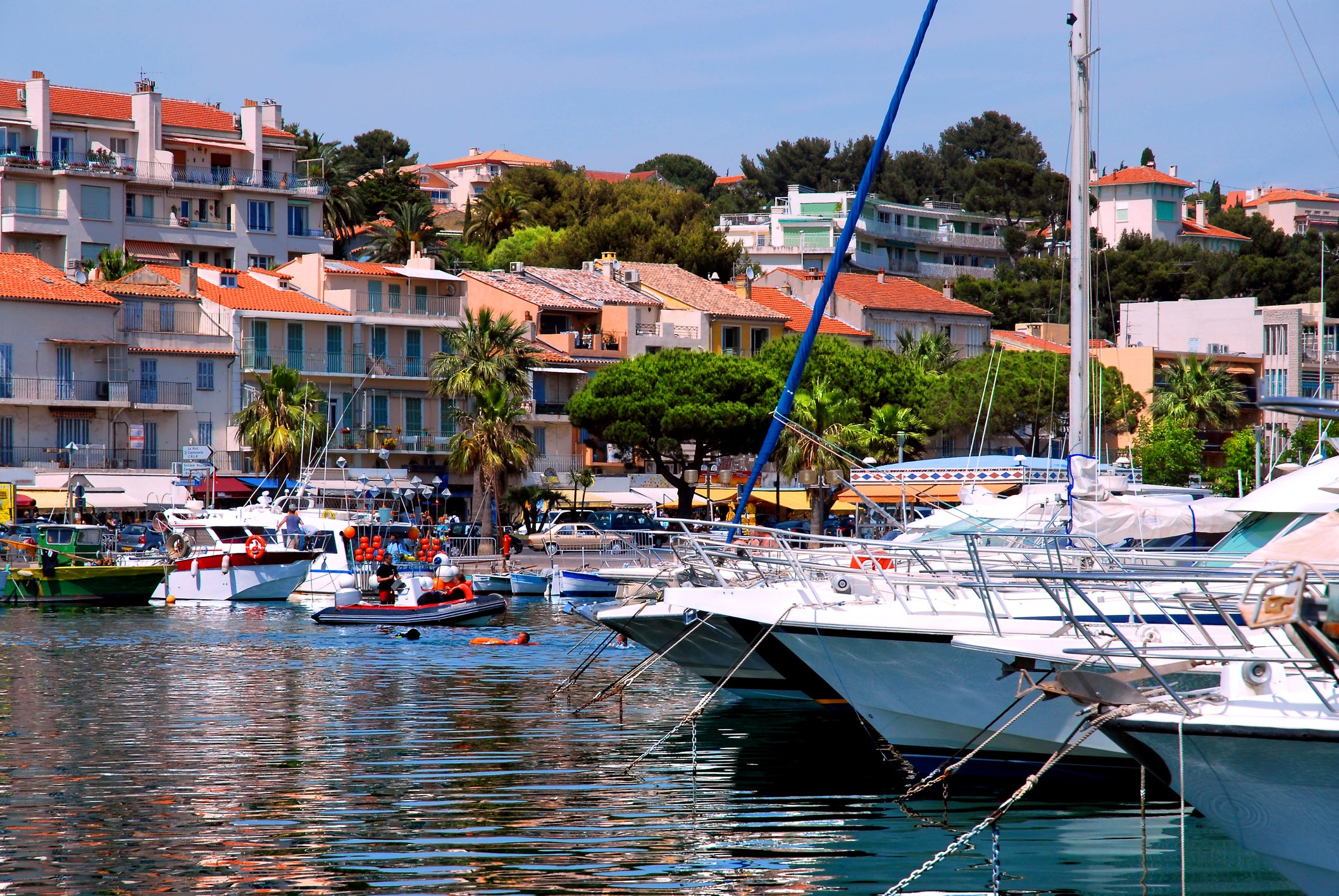 Bandol’s beaches once hosted Marlon Brando