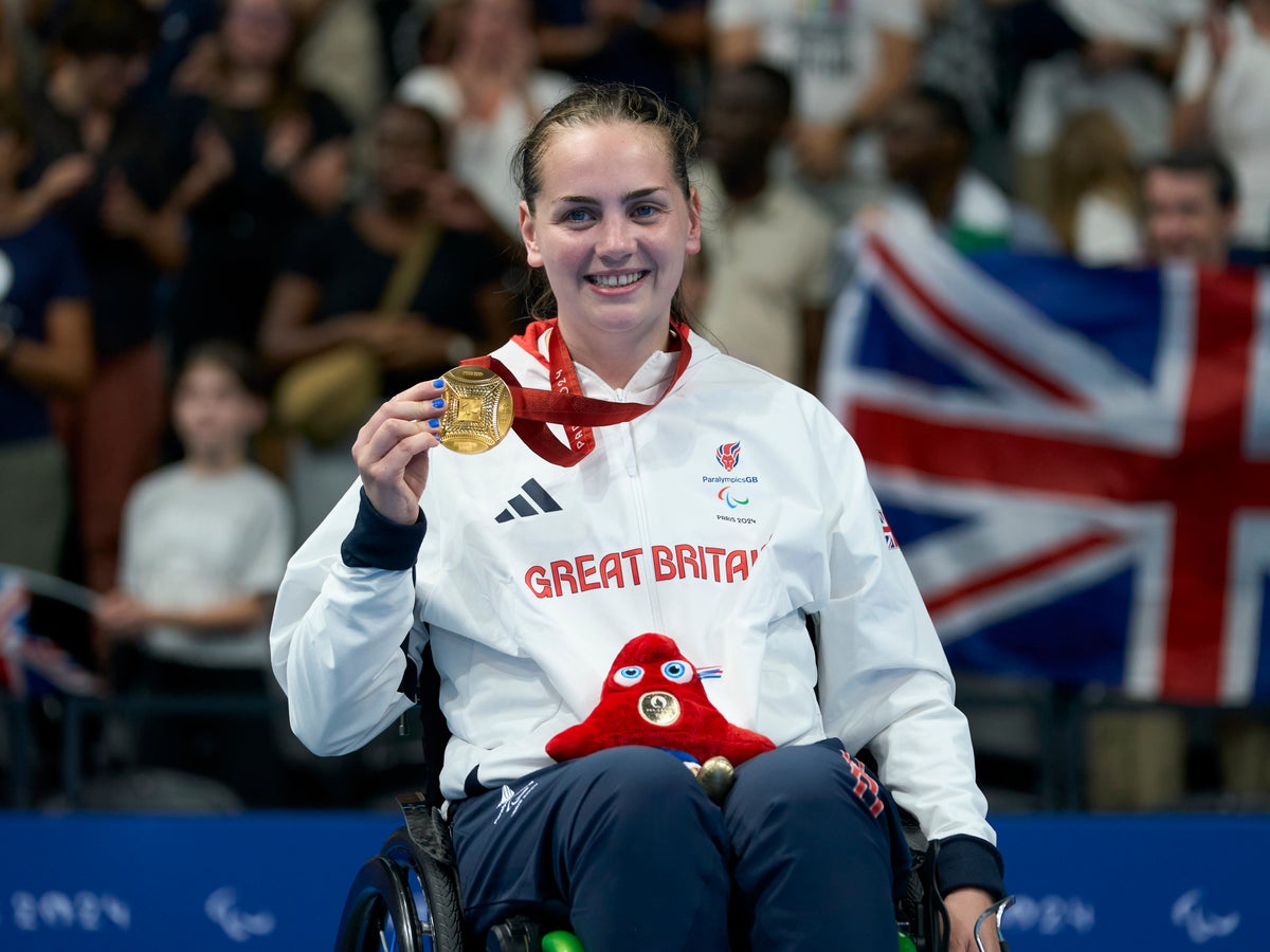 Tully Kearney earns ‘redemption’ as GB lands three medals, two golds and one world record in the pool