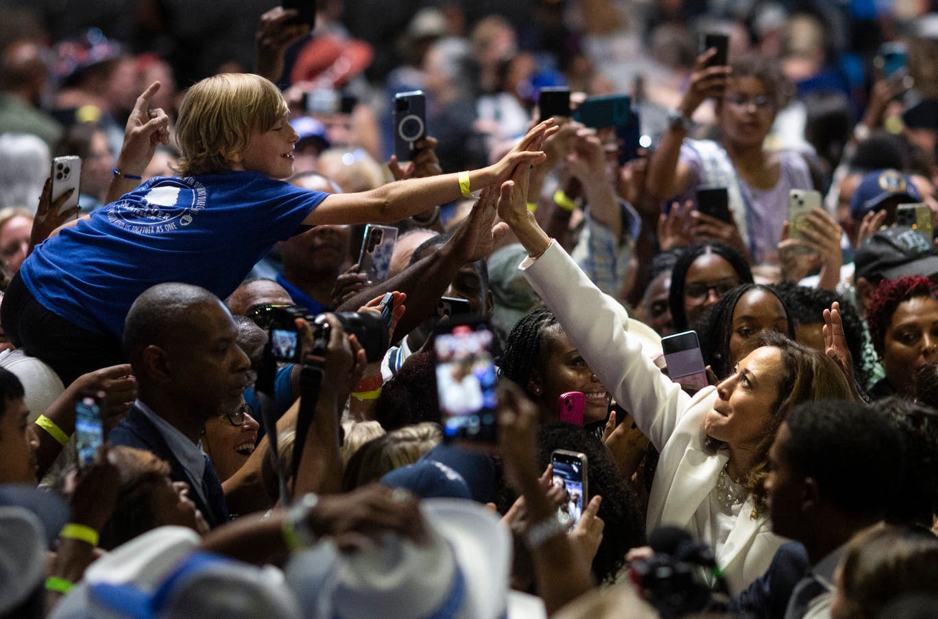 Kamala's interview was a masterclass in dodging traps set by Trump