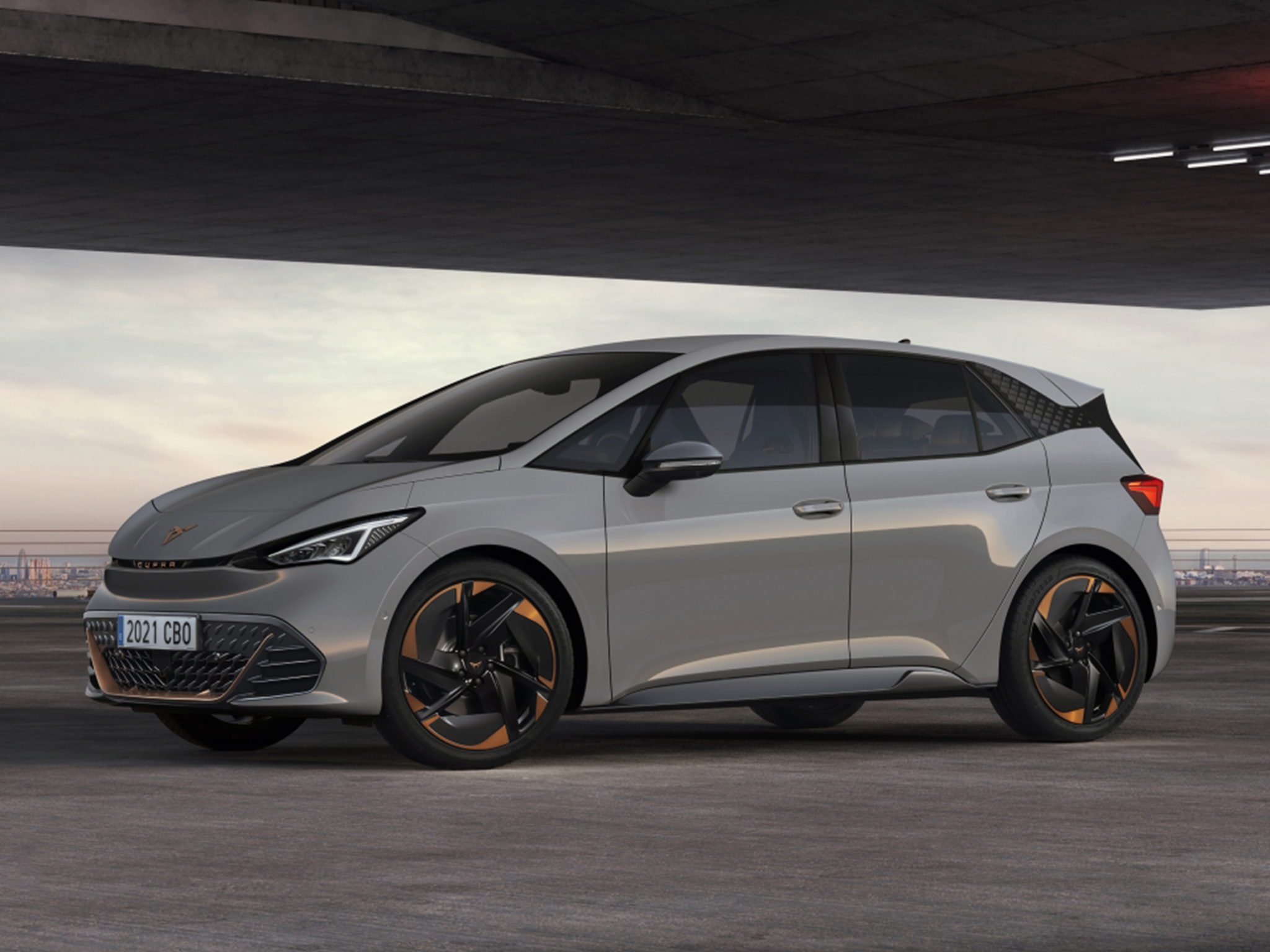 Cupra Born in vapor grey