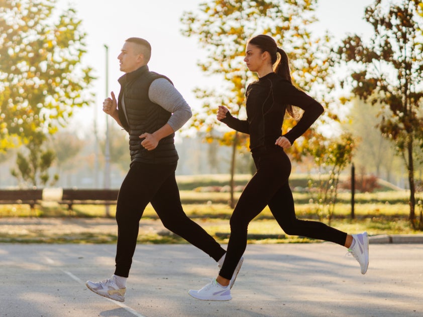 Boyfriend criticized for not supporting his girlfriend’s decision to run a half-marathon