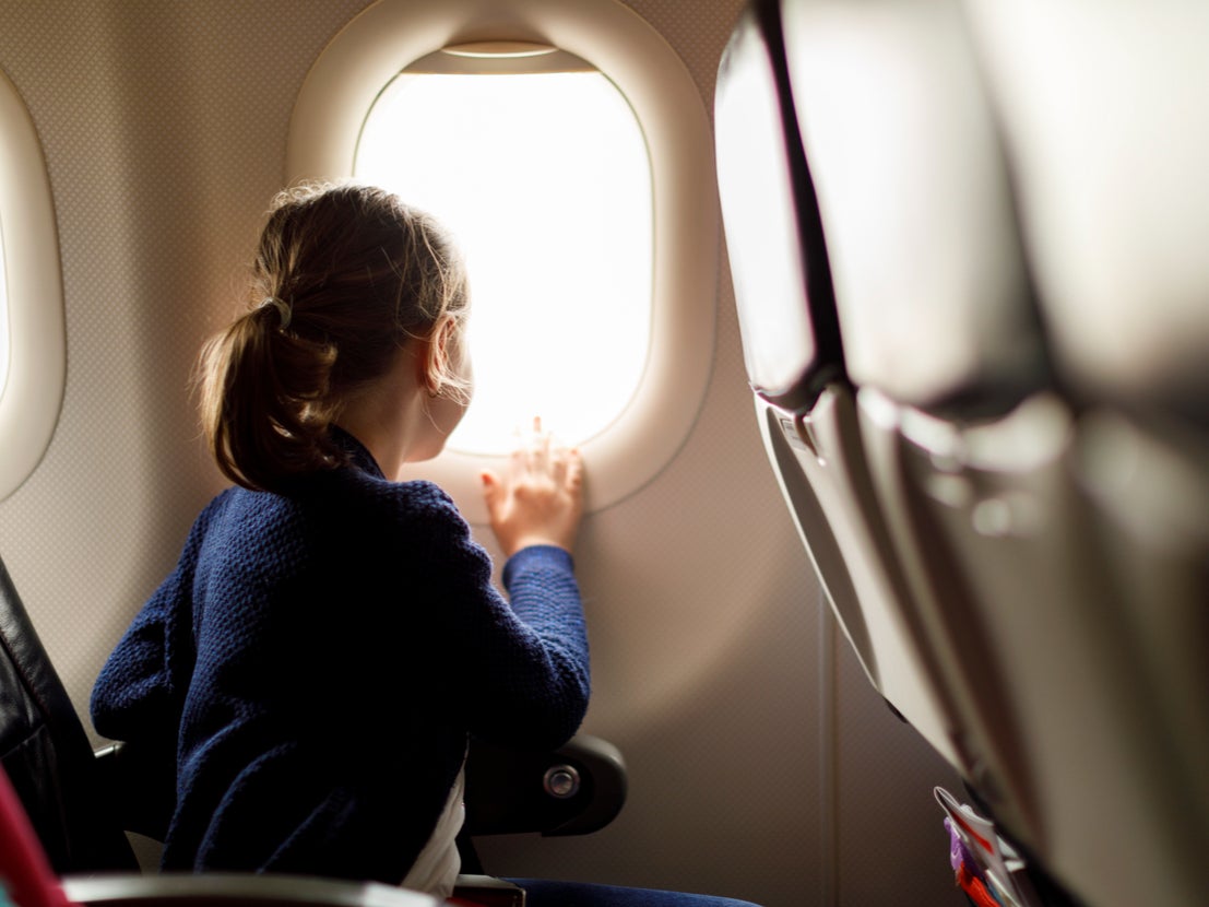 A little girl was locked in an airplane bathroom by two strangers