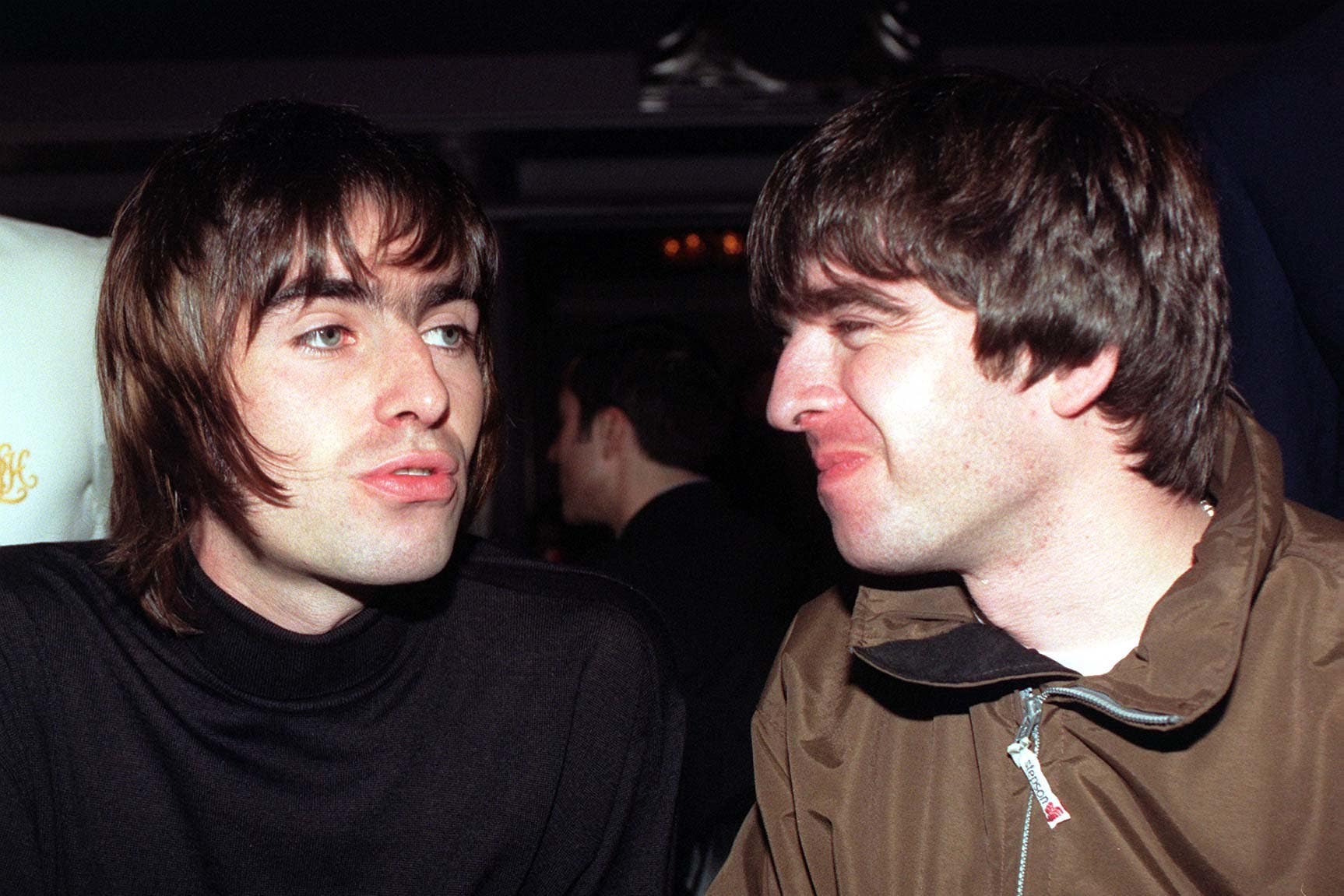 Oasis are to reform for 14 performances