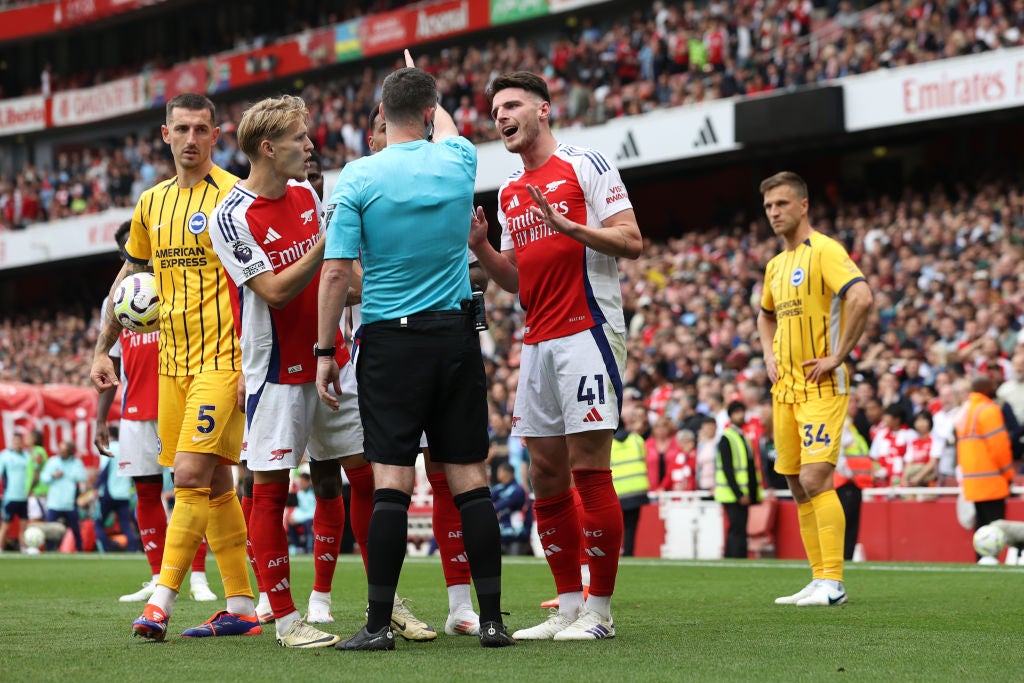 Rice received his first Premier League red card as Arsenal were held to a 1-1 draw