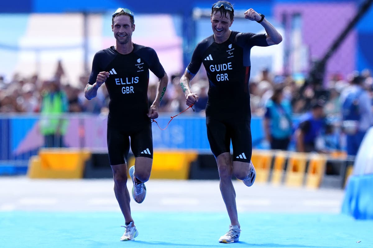 Britain get pleasure from double Paralympic triathlon glory in Paris
