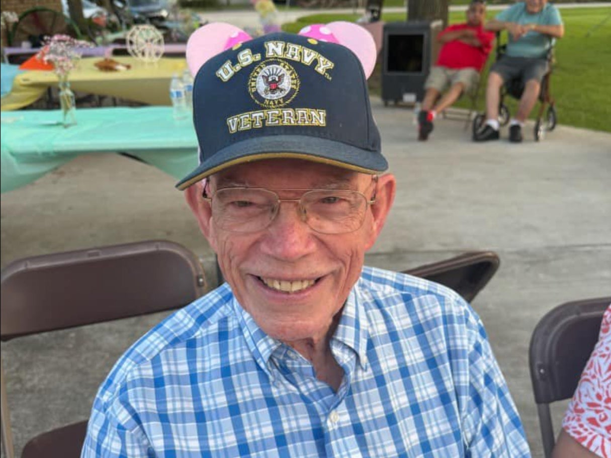 Nelson Beckett, a 90-year-old US Navy veteran, was killed during a carjacking near a retirement home in Houston on August 31.