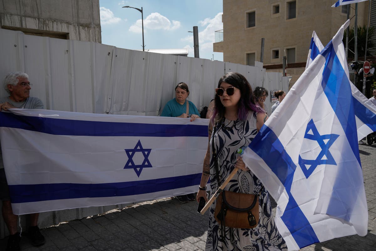 ‘We all failed you.’ Heartbreak at funeral for Israeli-American hostage in Jerusalem