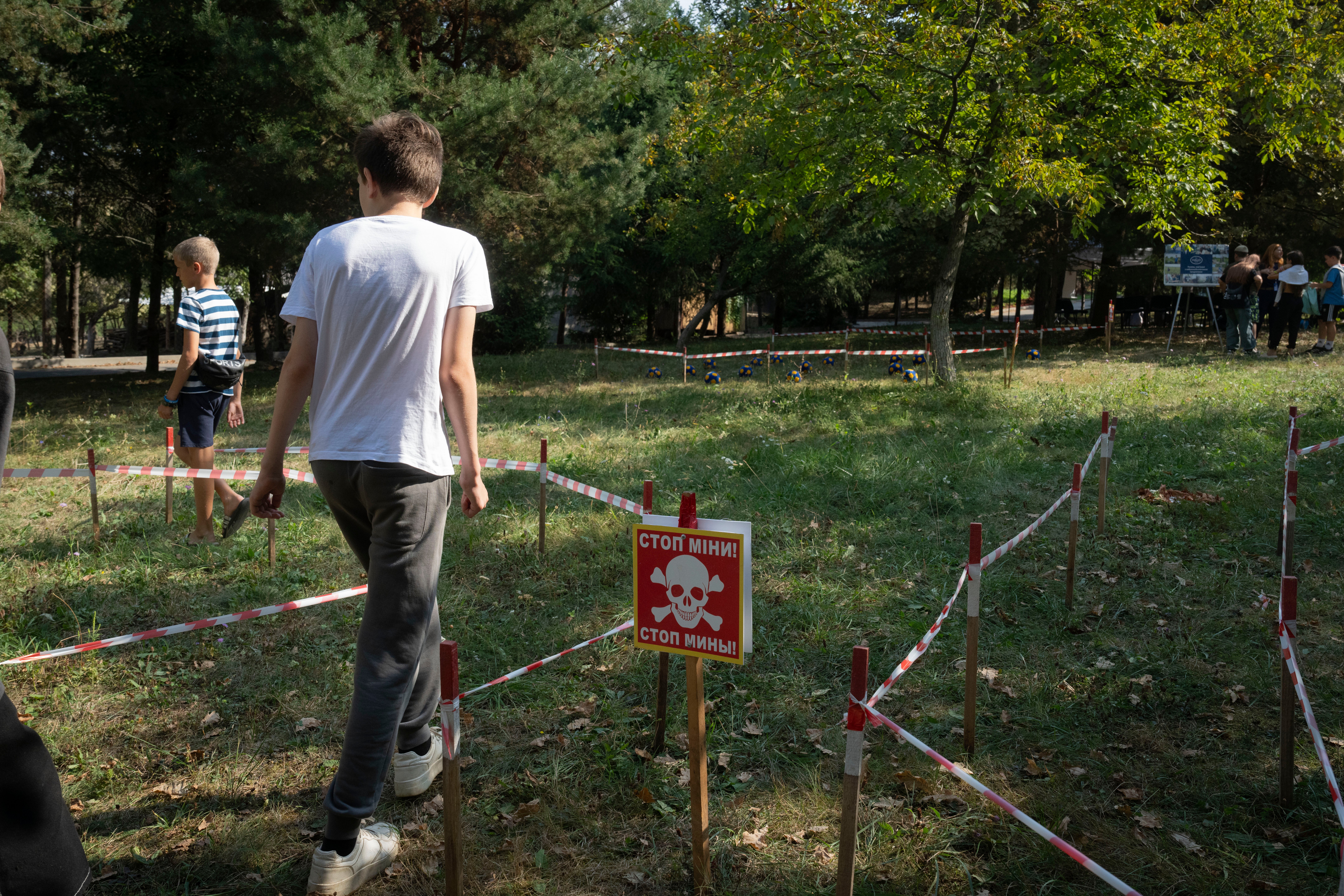 UCRANIA-GUERRA-ADOLESCENTES