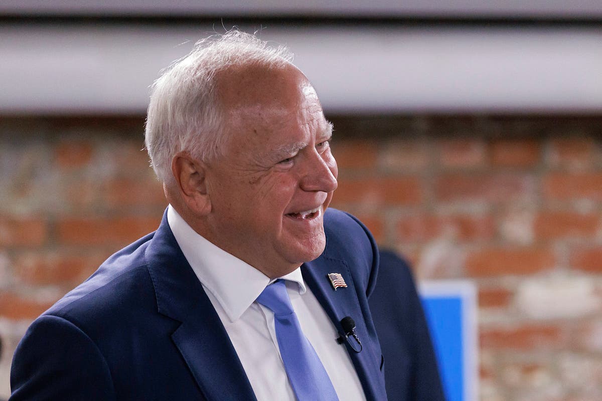 Trump confuses Harris for Biden in Hannity interview as ‘Walz’s for