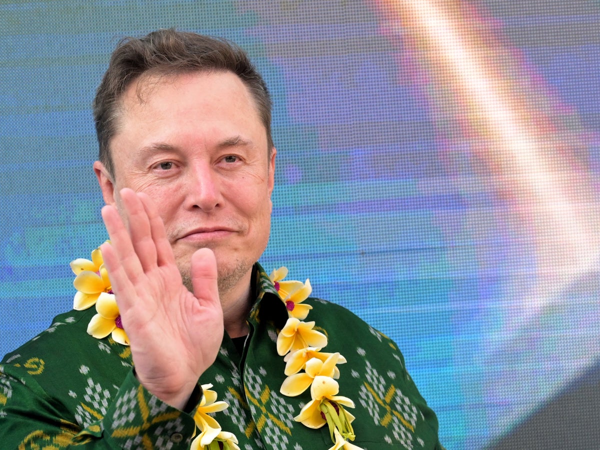 Nataly Gold barcha porno videolar Klizma bilan anal jinsiy aloqa