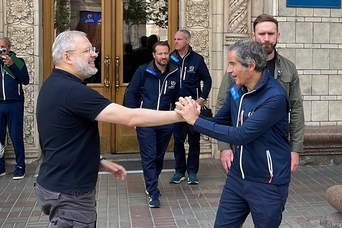 Ukraine’s ex-energy minister arrested while attempting to leave country