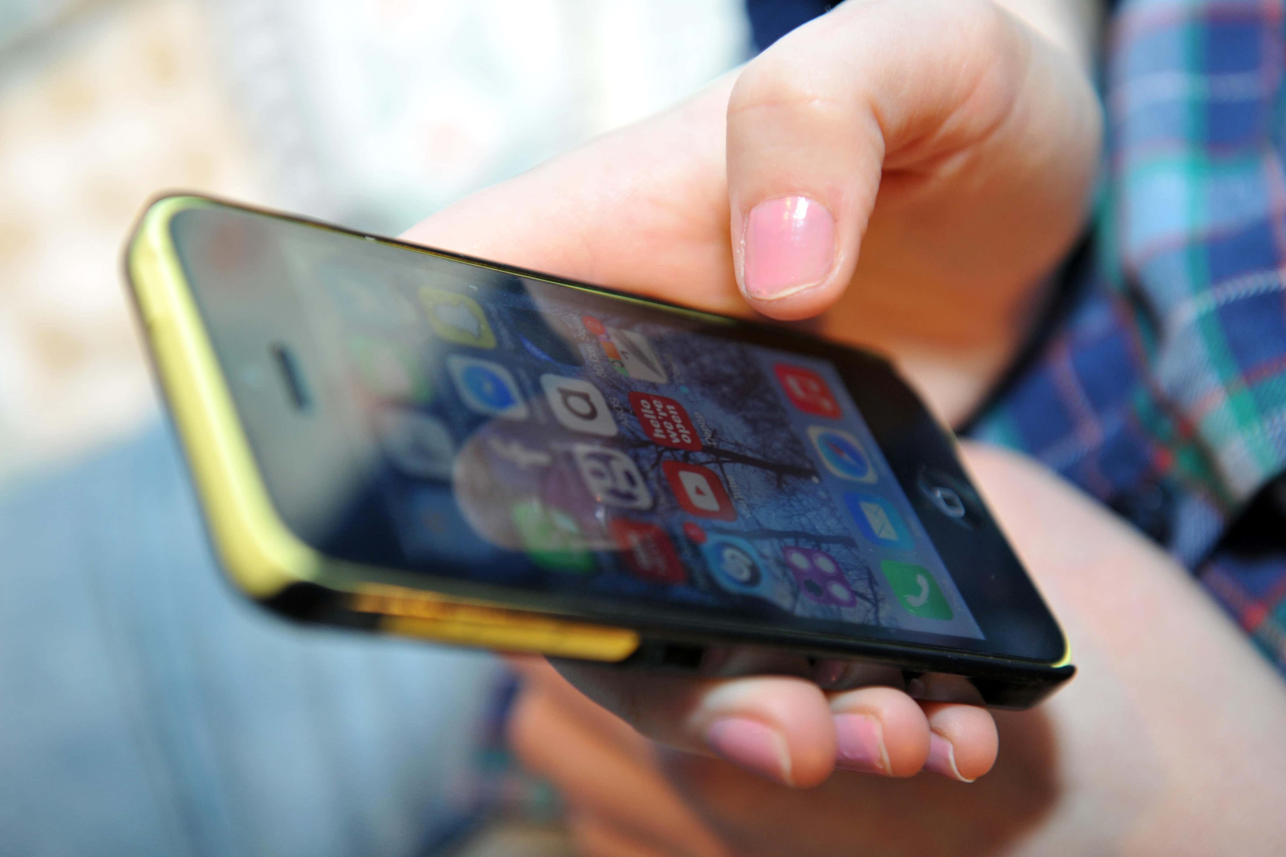 Concerns have previously been raised over a link between mobile phones and brain cancer or other head and neck cancers