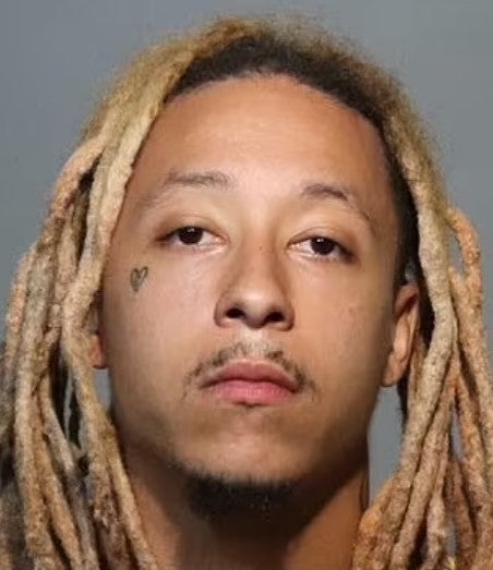 In addition to allegedly trying to sell the stolen weapon, Damari Dennis is accused of possession of a weapon or ammo by a convicted Florida felon