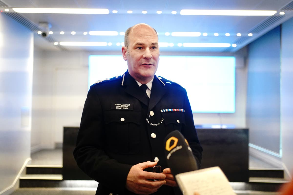 Met chief ‘cannot imagine’ how Grenfell families feel over lengthy police probe