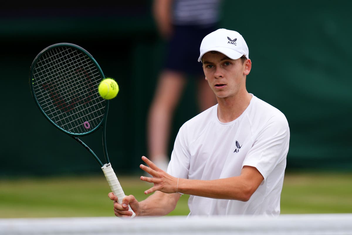 Charlie Robertson advances to US Open boys&rsquo; quarter-finals