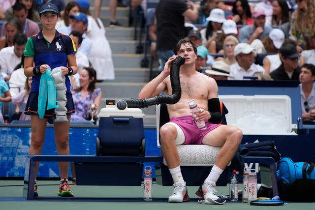 Jack Draper cools off on his way to the US Open semi-final (Pamela Smith/AP)