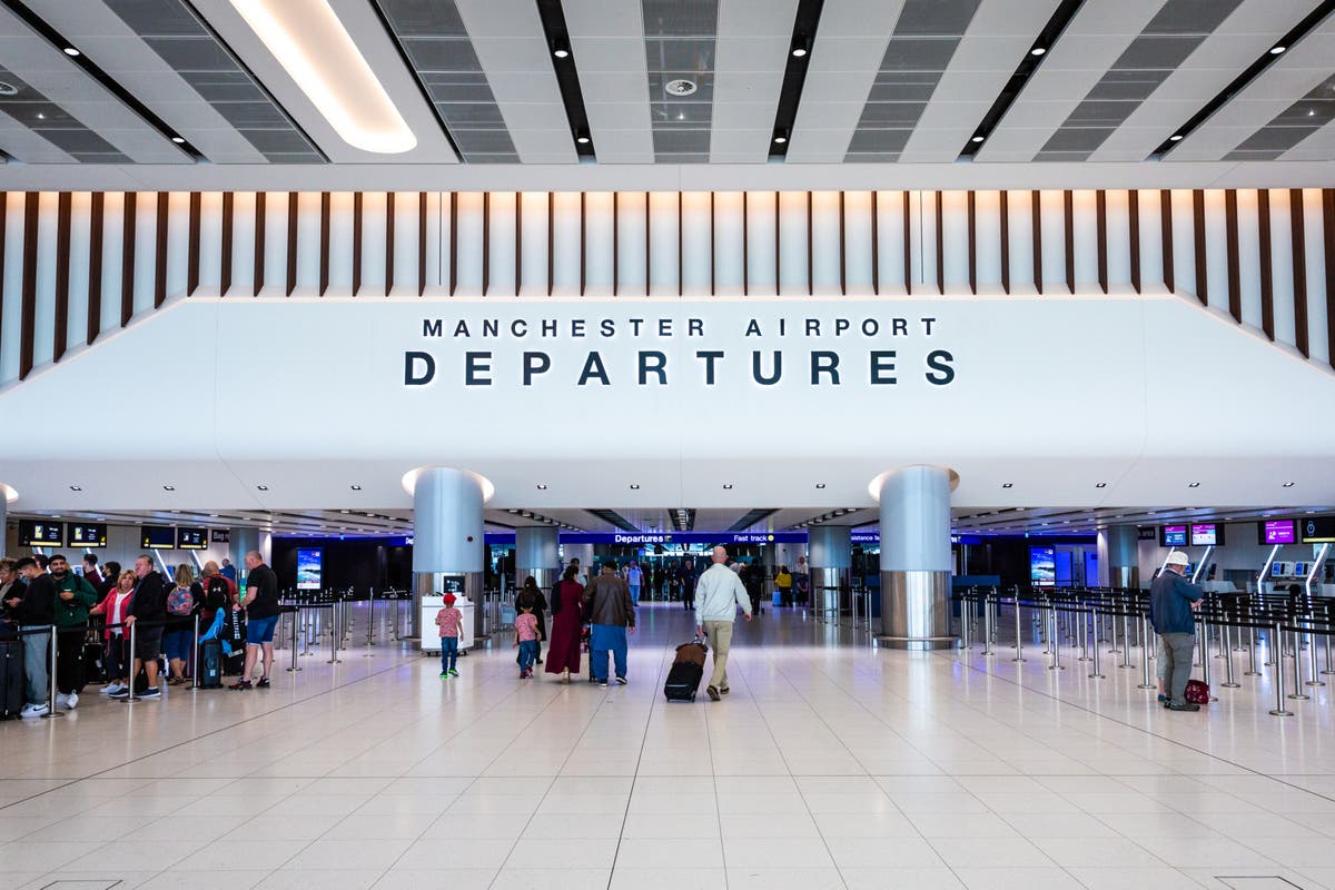 Manchester Airport responds to UFO claims after ‘orb’ spotted