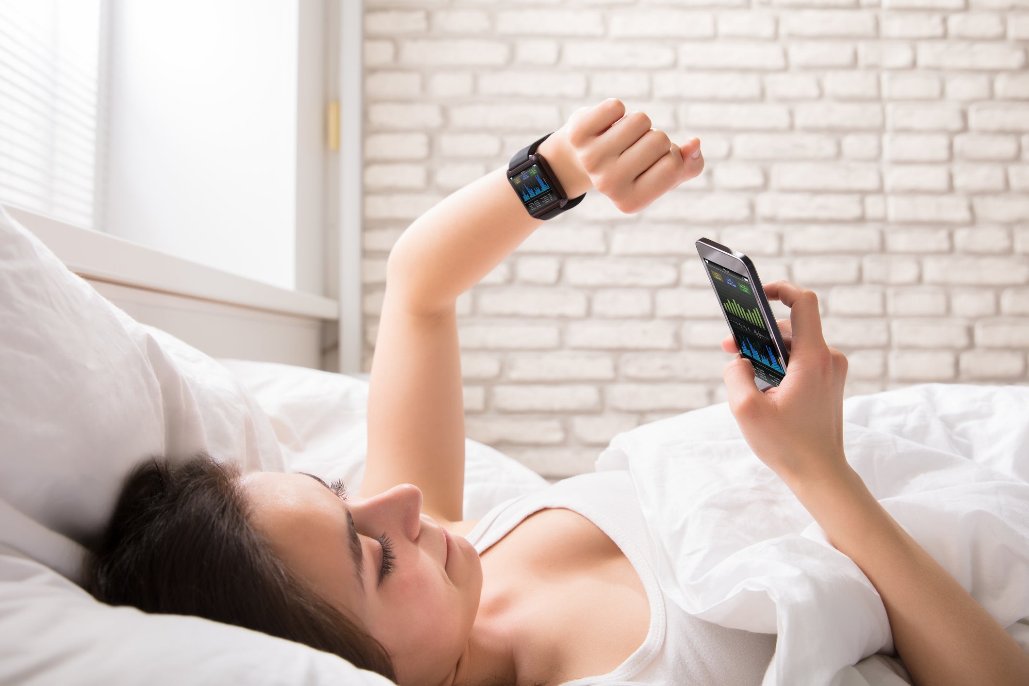 Apps that measure heart rate and sleep patterns can 