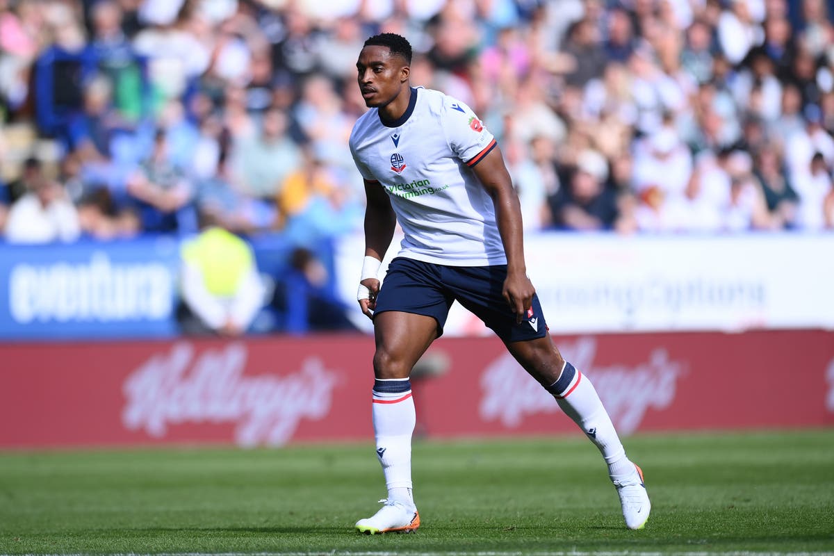 Bolton striker suffers ‘nasty back injury’ from ‘powerful sneeze’