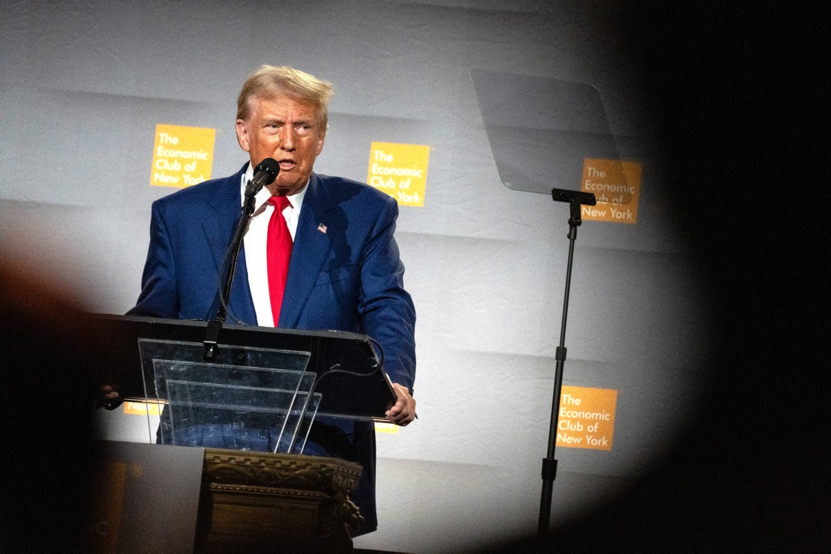 Watch from outside court as Trump to appeal first loss to E Jean Carroll