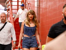 Taylor Swift arrives in Kansas City to cheer on Travis Kelce and Chiefs