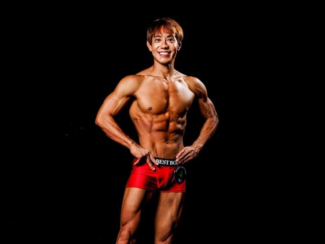 <p>Daisuke Hori lives in Tokyo, Japan</p>
