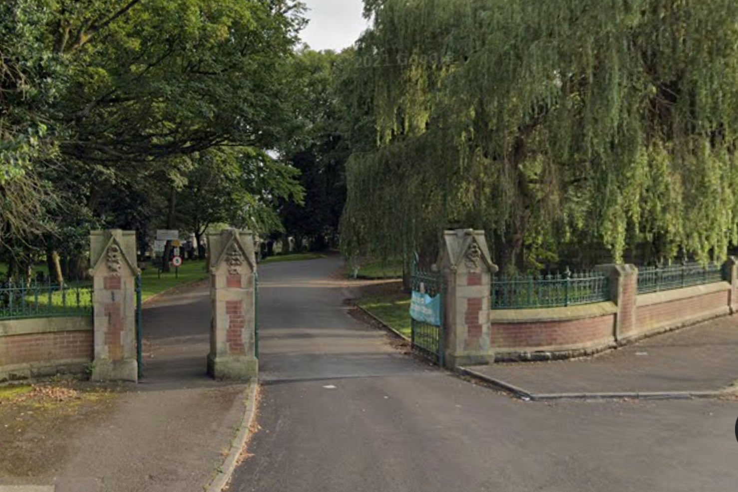 Mass grave in Oldham - Figure 3