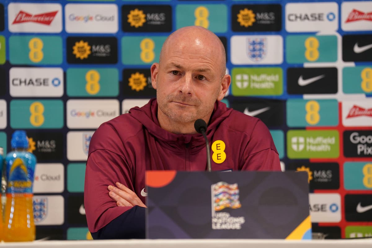 Lee Carsley not likely to sing national anthem during spell as England boss