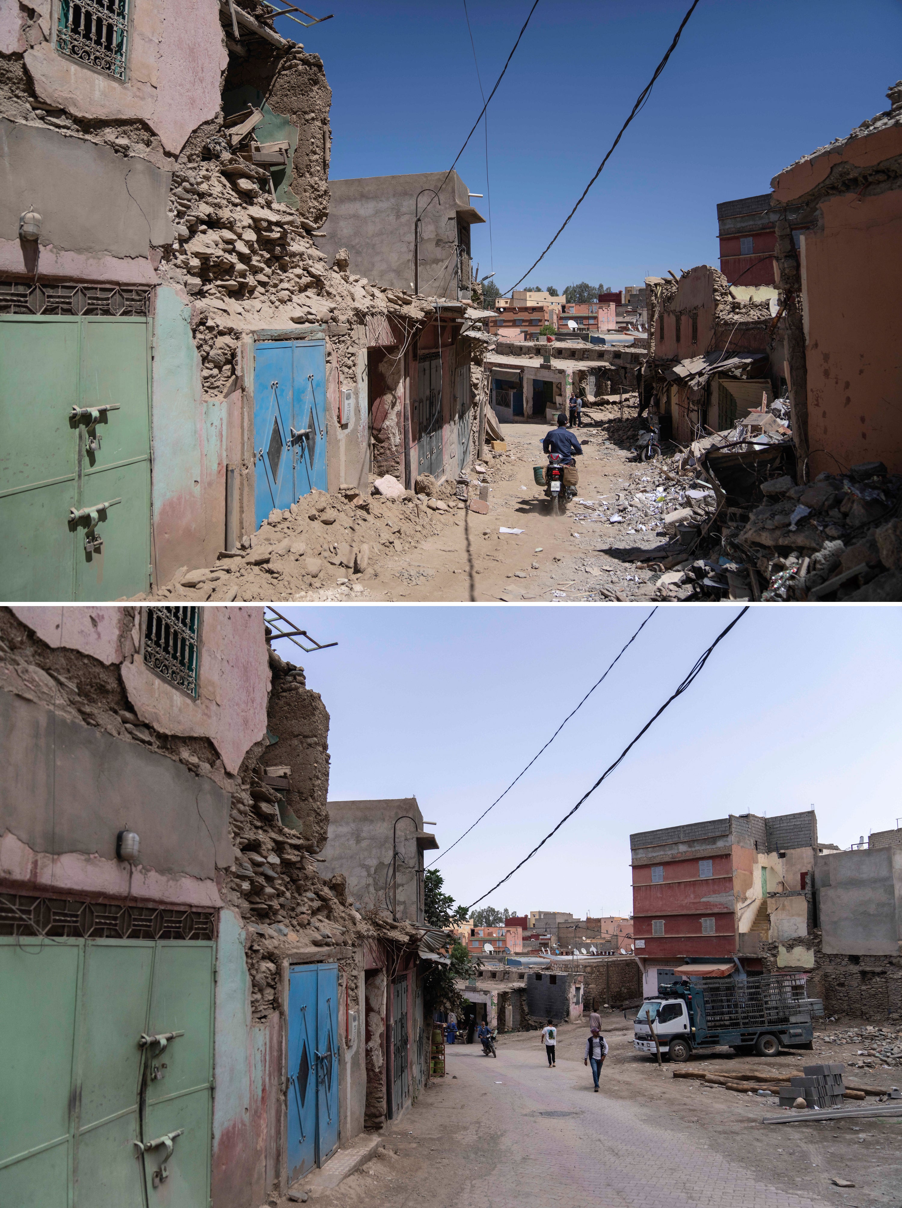 Um homem passa pelos danos do terremoto na cidade de Amizmiz em 10 de setembro de 2023. Abaixo, pessoas caminhando pela mesma rua em 4 de setembro de 2024