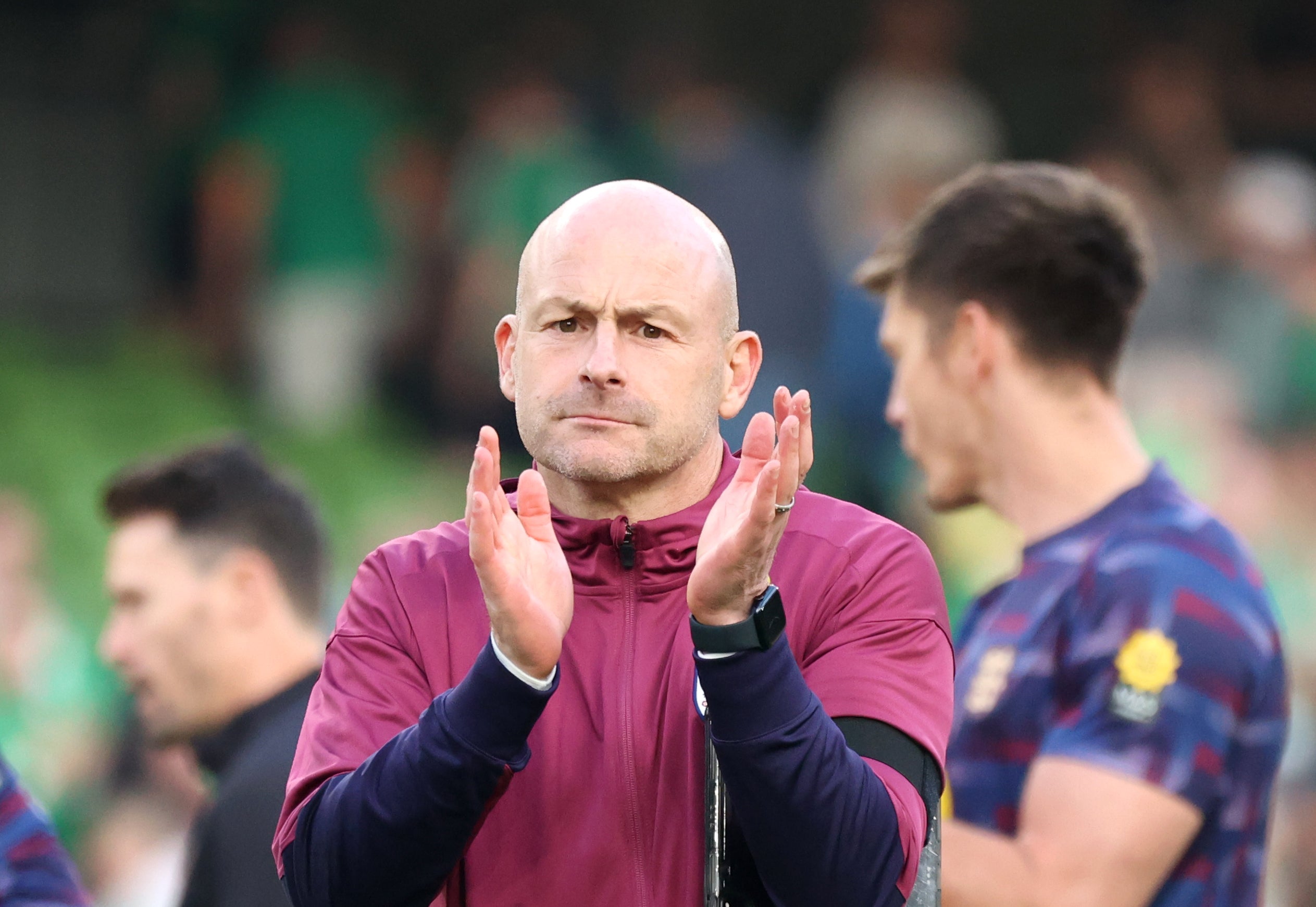 Carsley applauds the fans after England’s win in Dublin