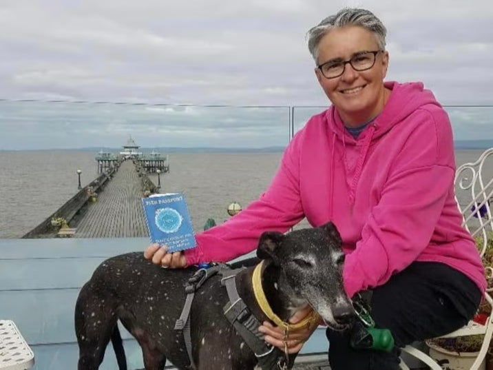 Wendy Maylam and Dottie on Clevedon Pier