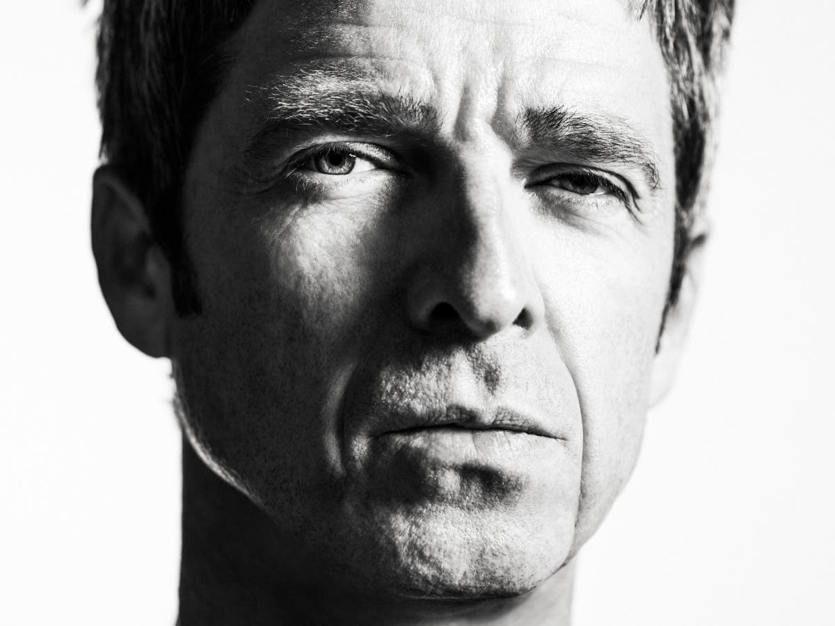 Noel Gallagher to be added to National Portrait Gallery amid reunion tickets furore Noel Gallagher to be added to National Portrait Gallery amid reunion tickets furore