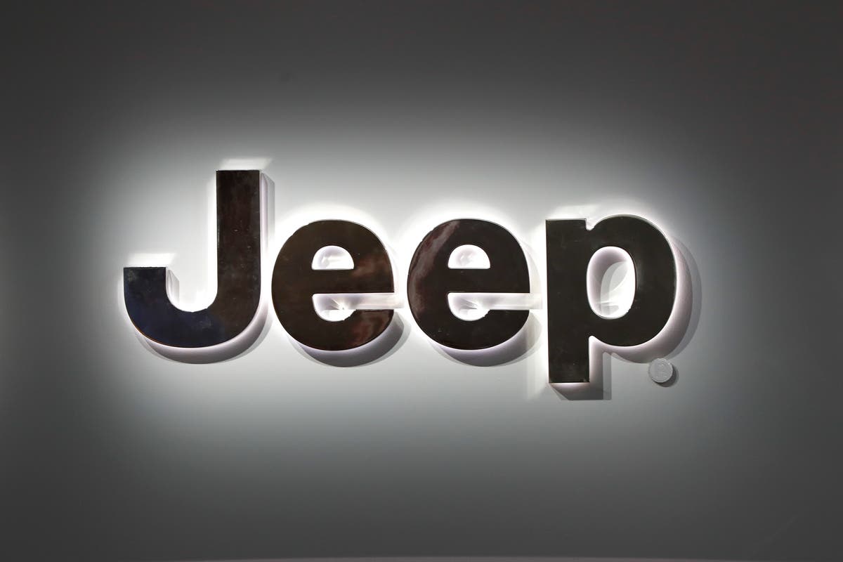 US investigating reports that some Jeep SUVs and pickups can catch fire after engines are turned off