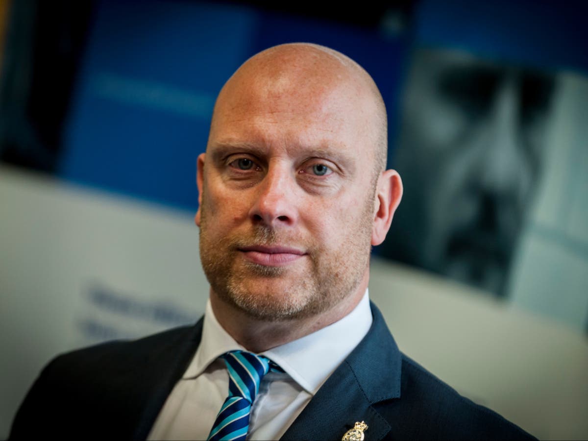 Police operating on a &lsquo;shoestring&rsquo; in broken justice system, chief warns