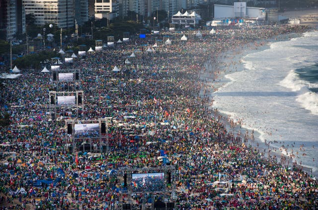 Asia Pope Crowd Sizes