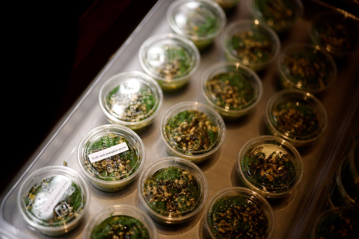 Five people hospitalised in France with suspected botulism linked to locally made pesto sauce