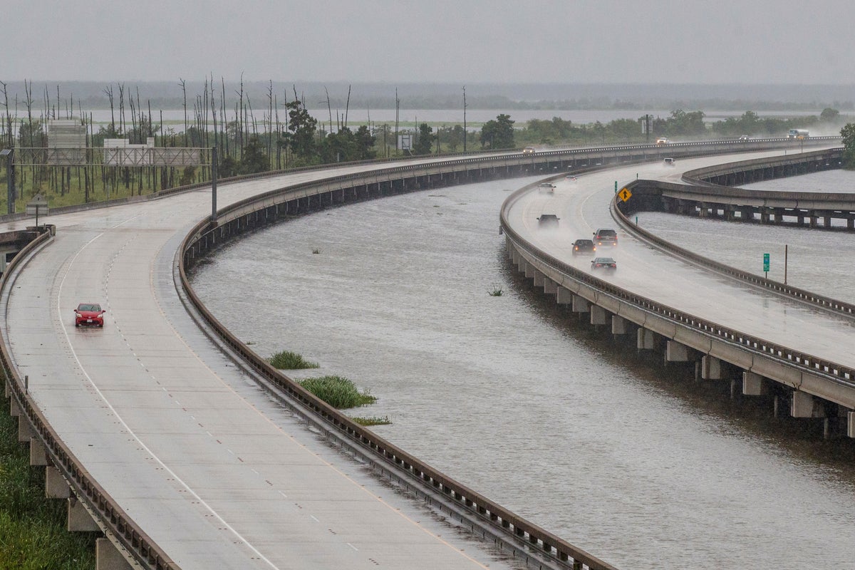 Francine weakens moving inland from Gulf Coast after hurricane winds cause blackouts