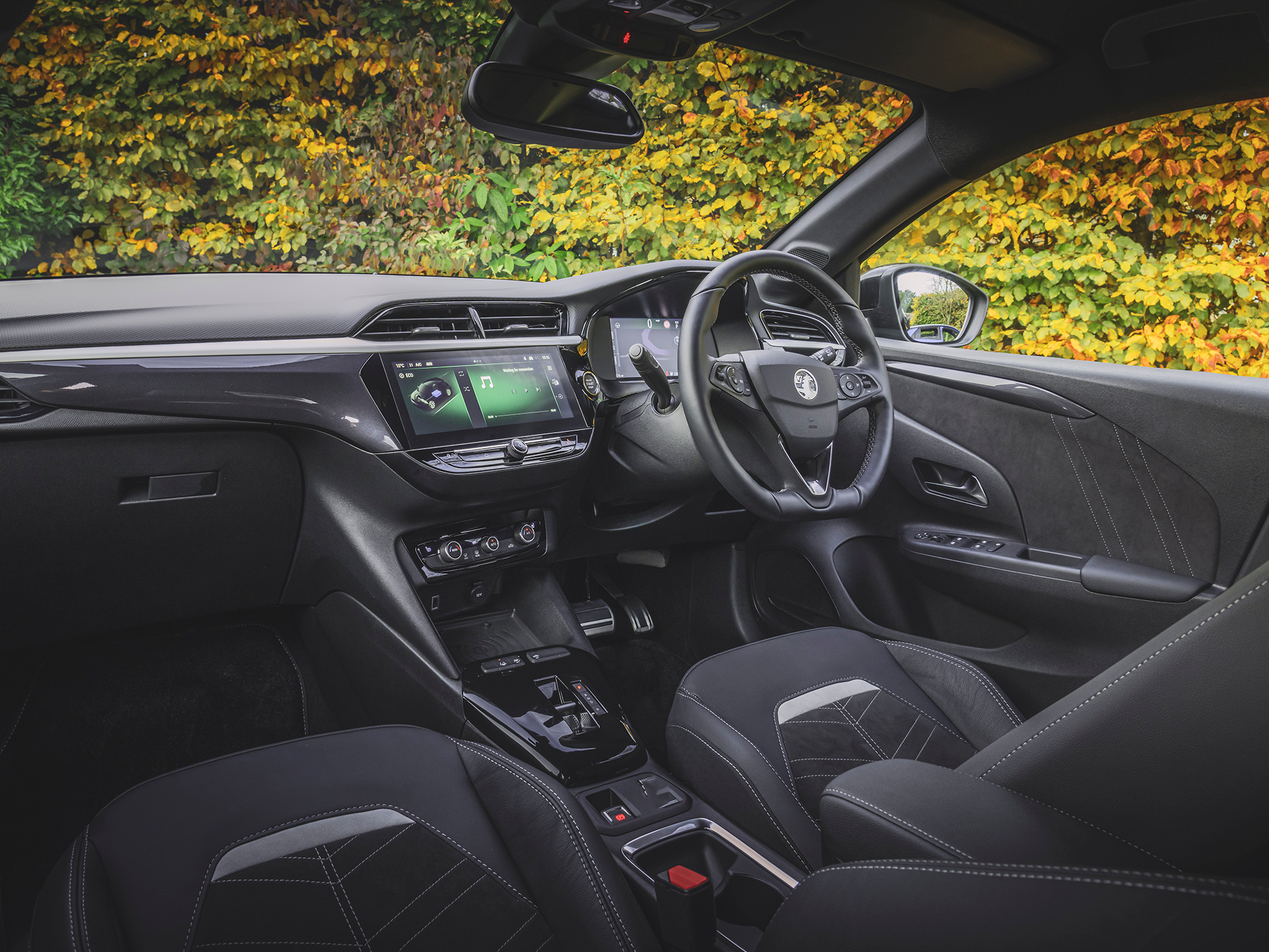 Vauxhall quotes the same 0-62mph time for all versions of the Corsa Electric. At 8.2 seconds it’s pretty swift