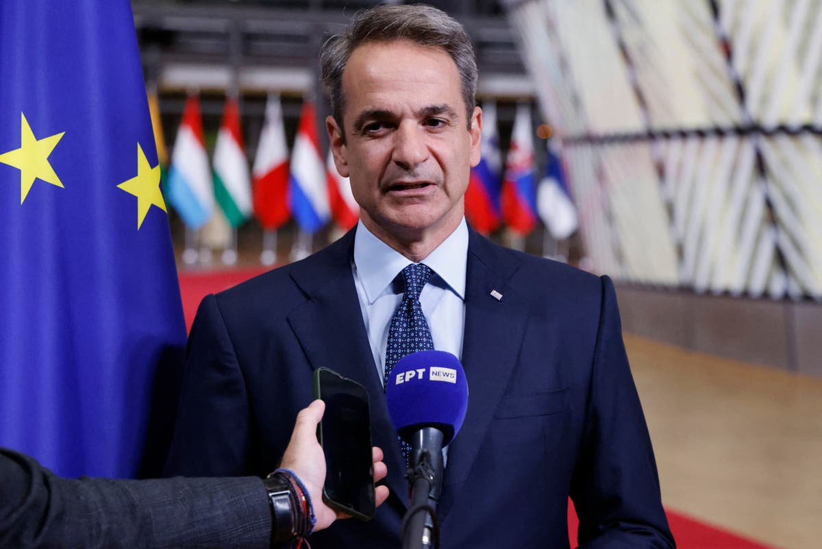 Greece warns Germany over &lsquo;unilaterally scrapping&rsquo; free-movement Schengen zone to tackle migration