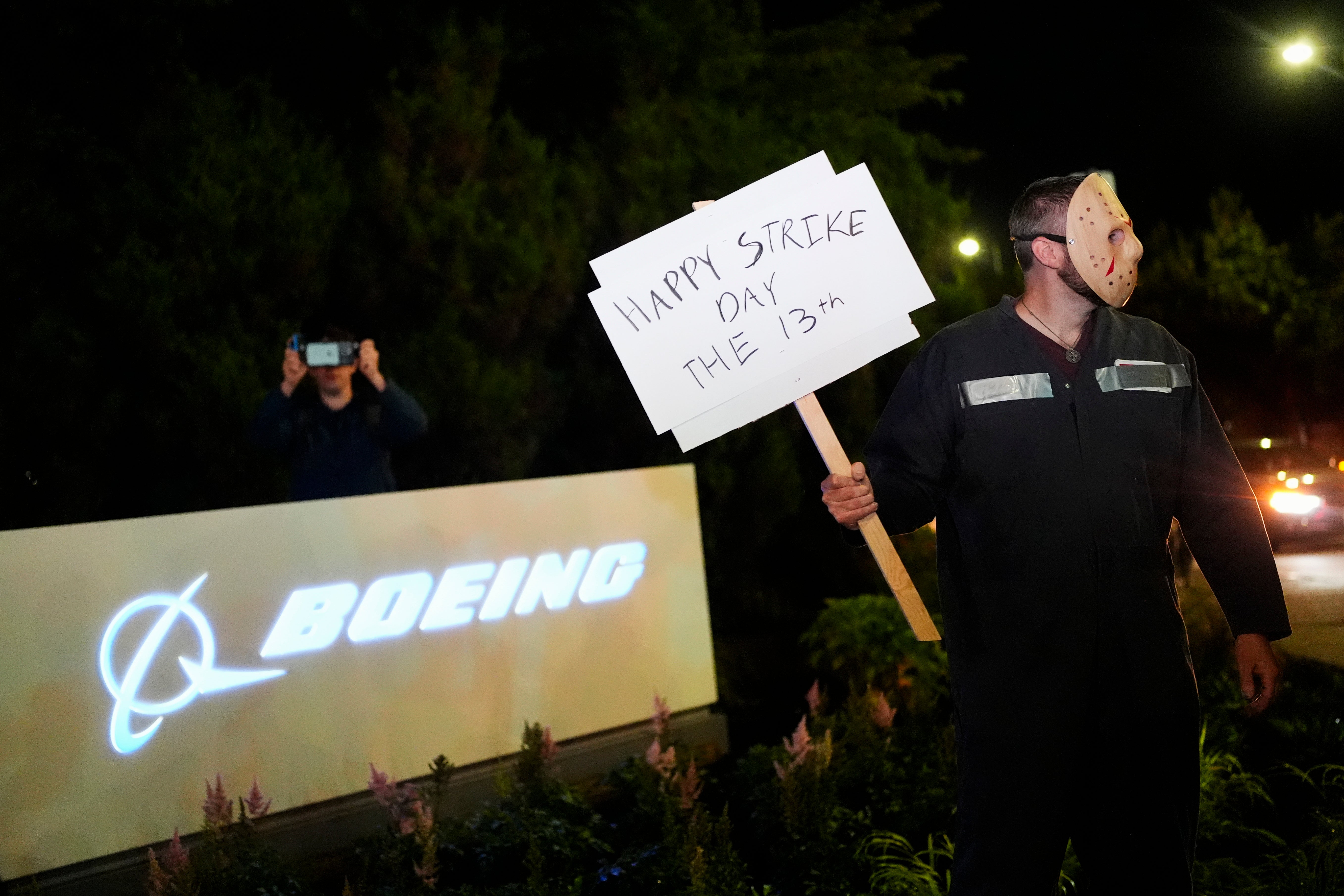 Boeing Labor Contract