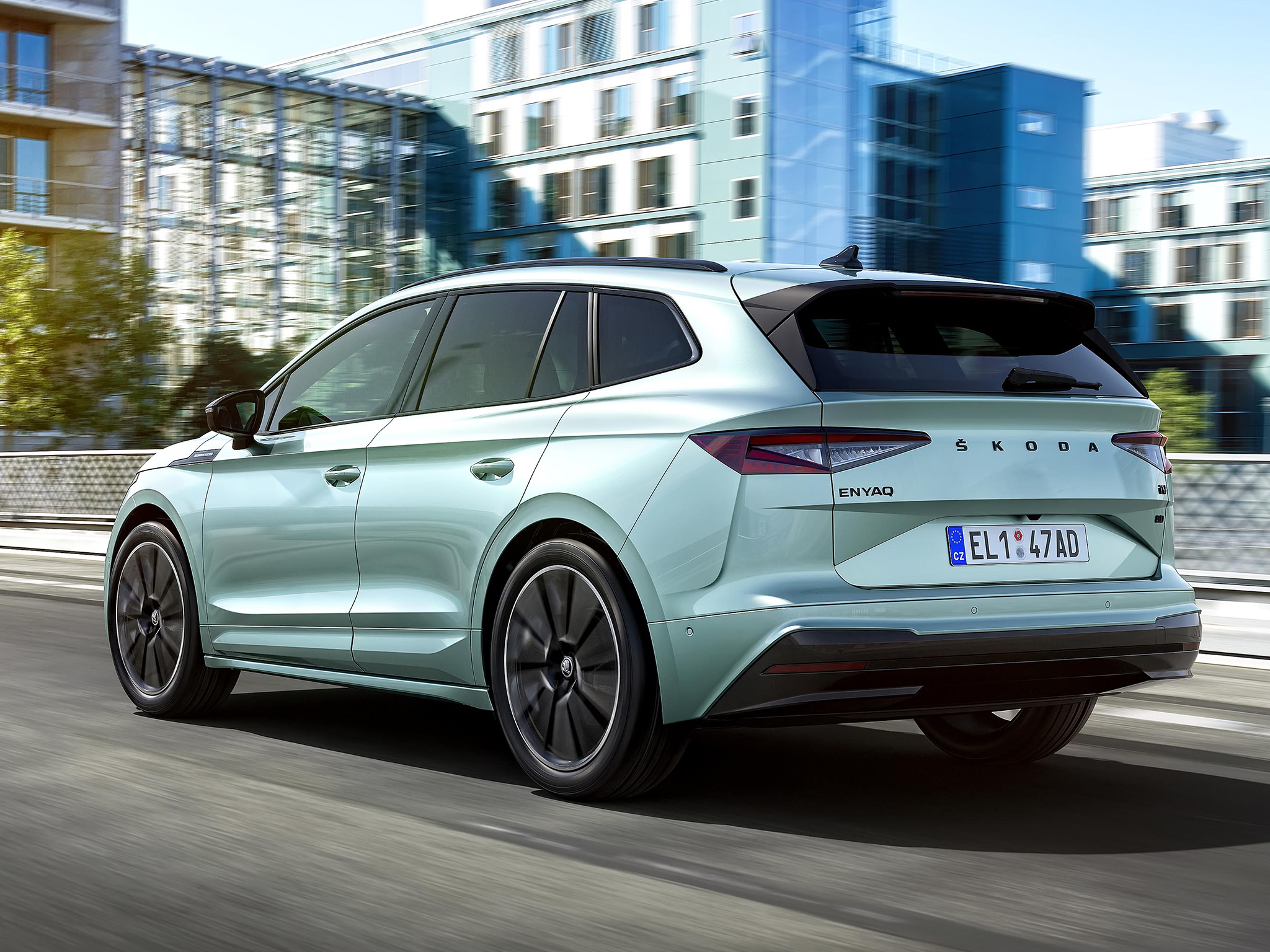 With a range of up to 333 miles, the Skoda Enyaq is a great choice for long journeys.