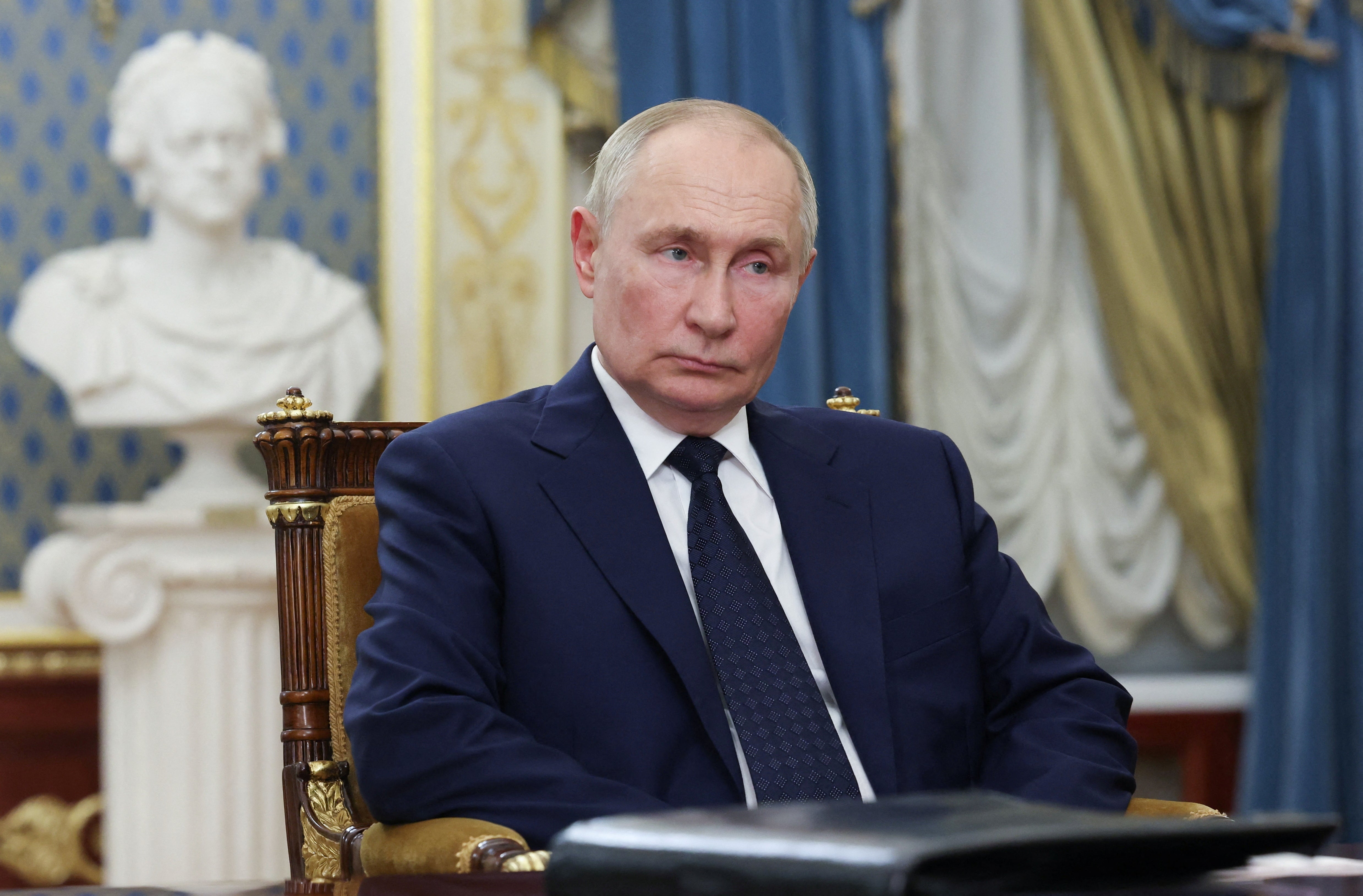 Putin expelled six British diplomats on Friday