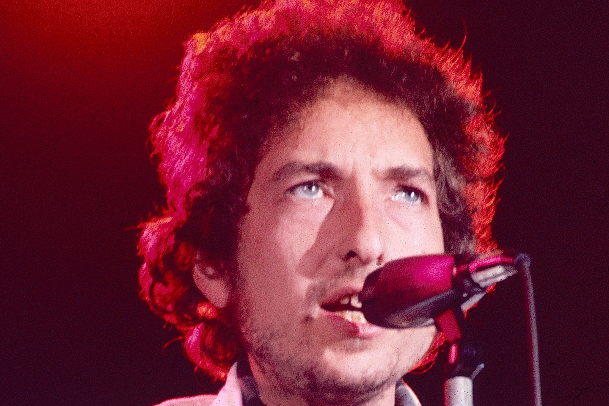 Bob Dylan and The Band perform at The Hollywood Sportatorium in Pembroke Pines, Florida on 19 January 1974