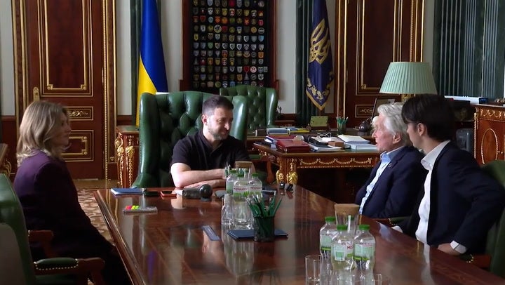 <p>Michael Douglas meets Ukrainian President Zelensky: ‘You’re an inspiration’.</p>
