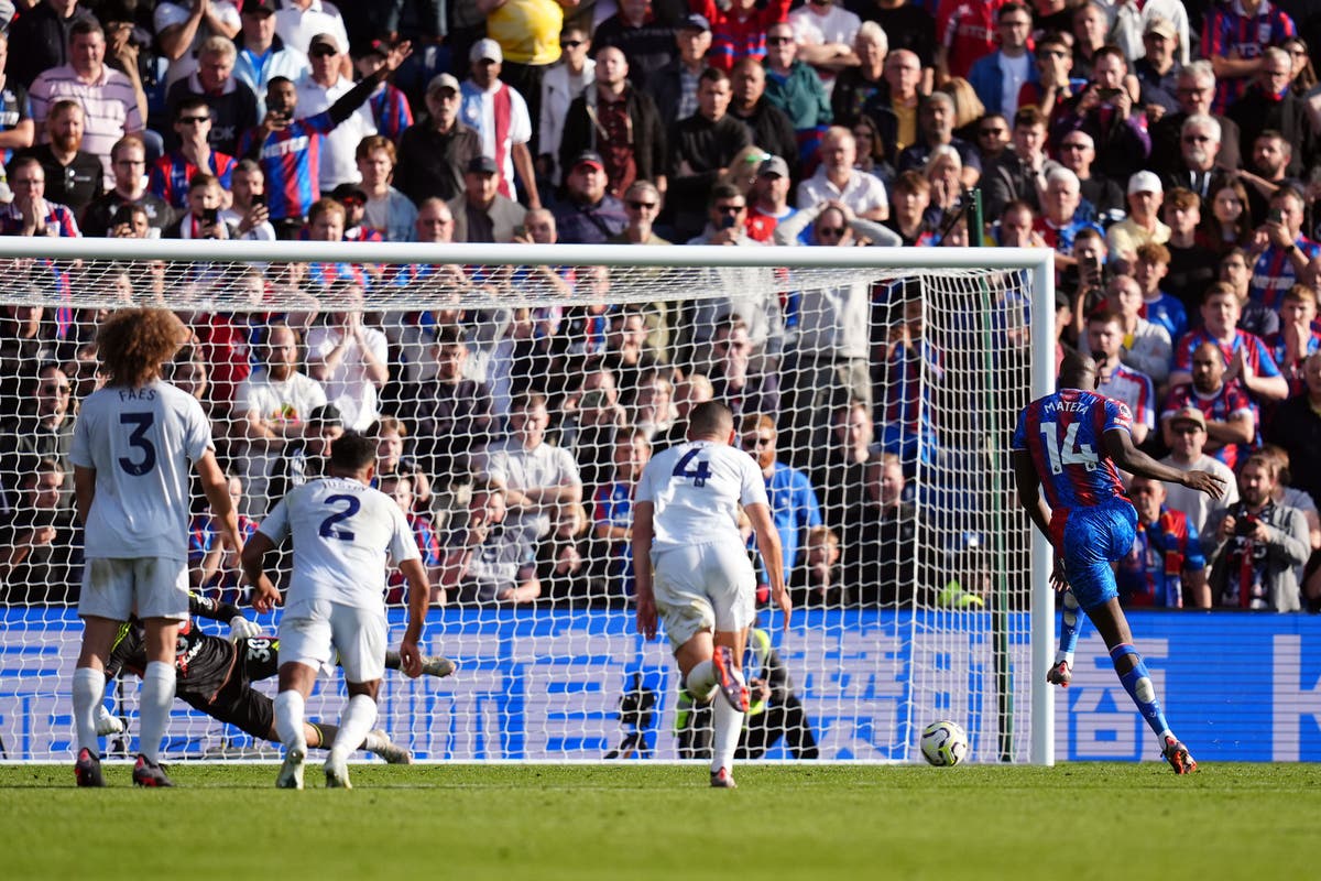 Jean-Philippe Mateta’s stoppage-time penalty salvages a draw for Crystal Palace and denies Leicester