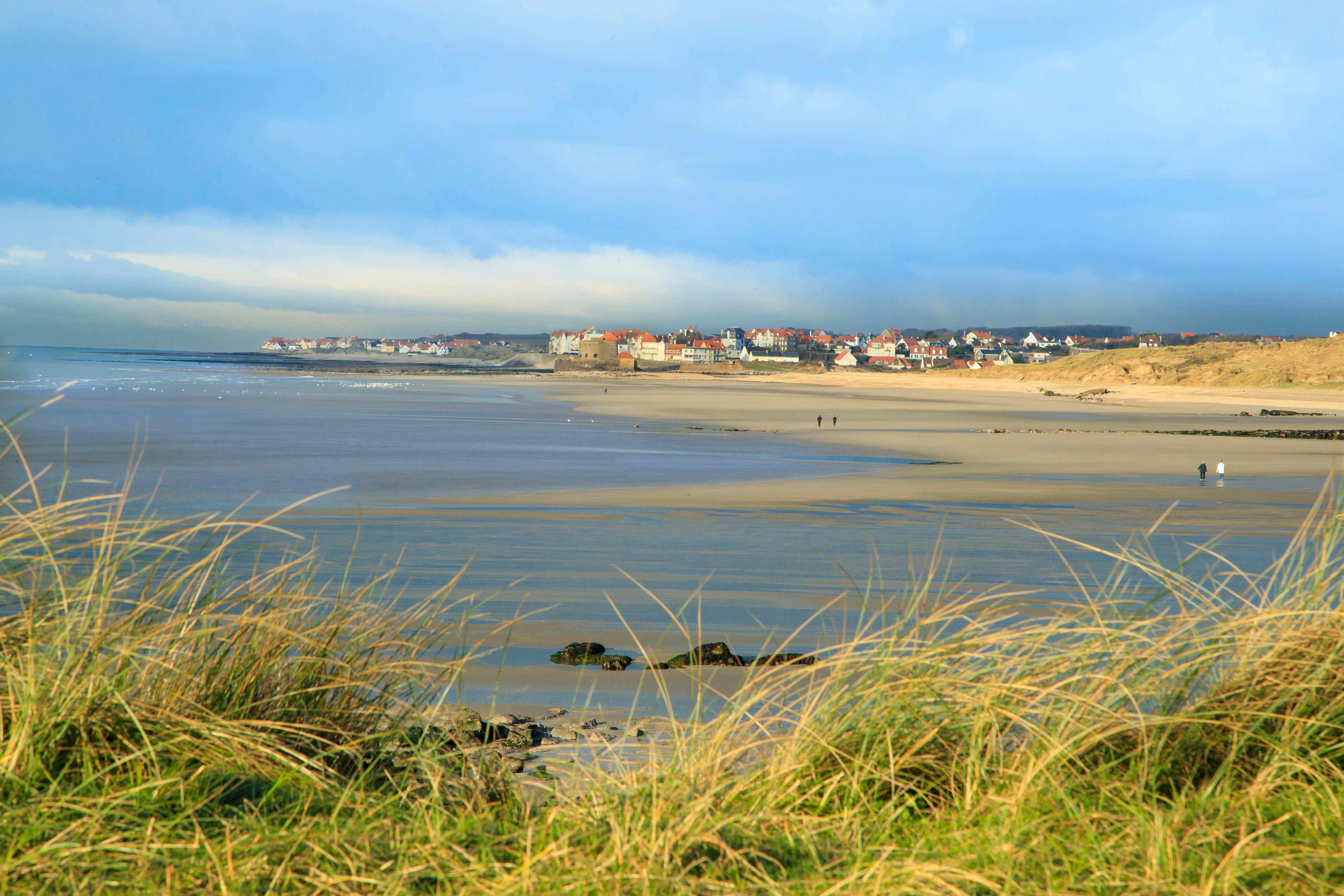 Several migrants die trying to cross Channel, reports say The Independent