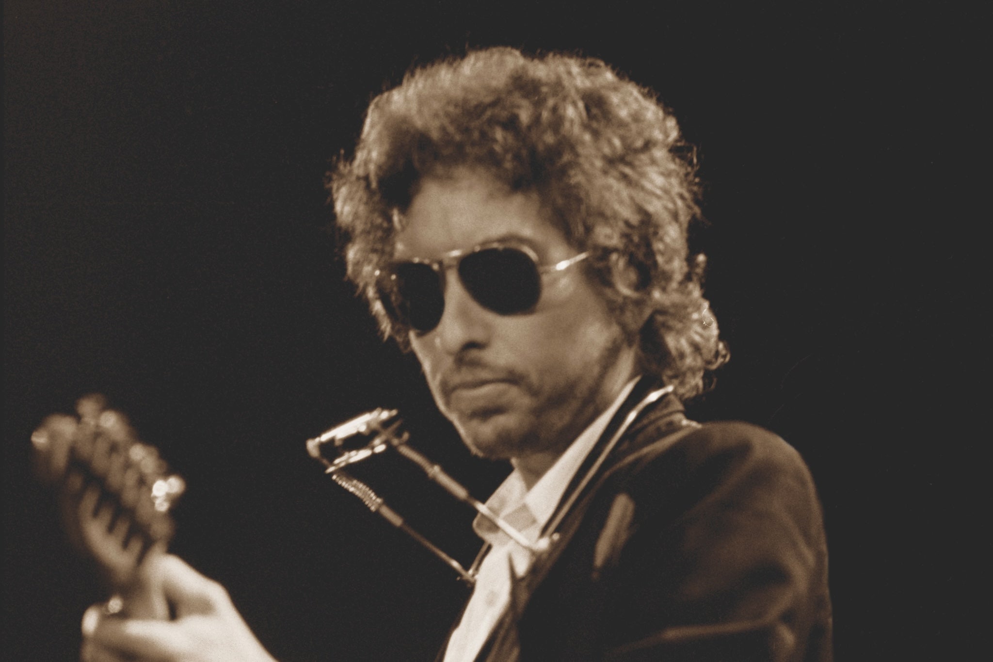 A new 27-CD release chronicles all of Bob Dylan’s performances on the historic tour