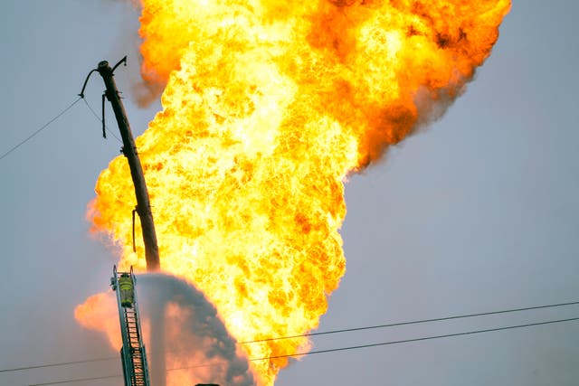 APTOPIX Pipeline Fire