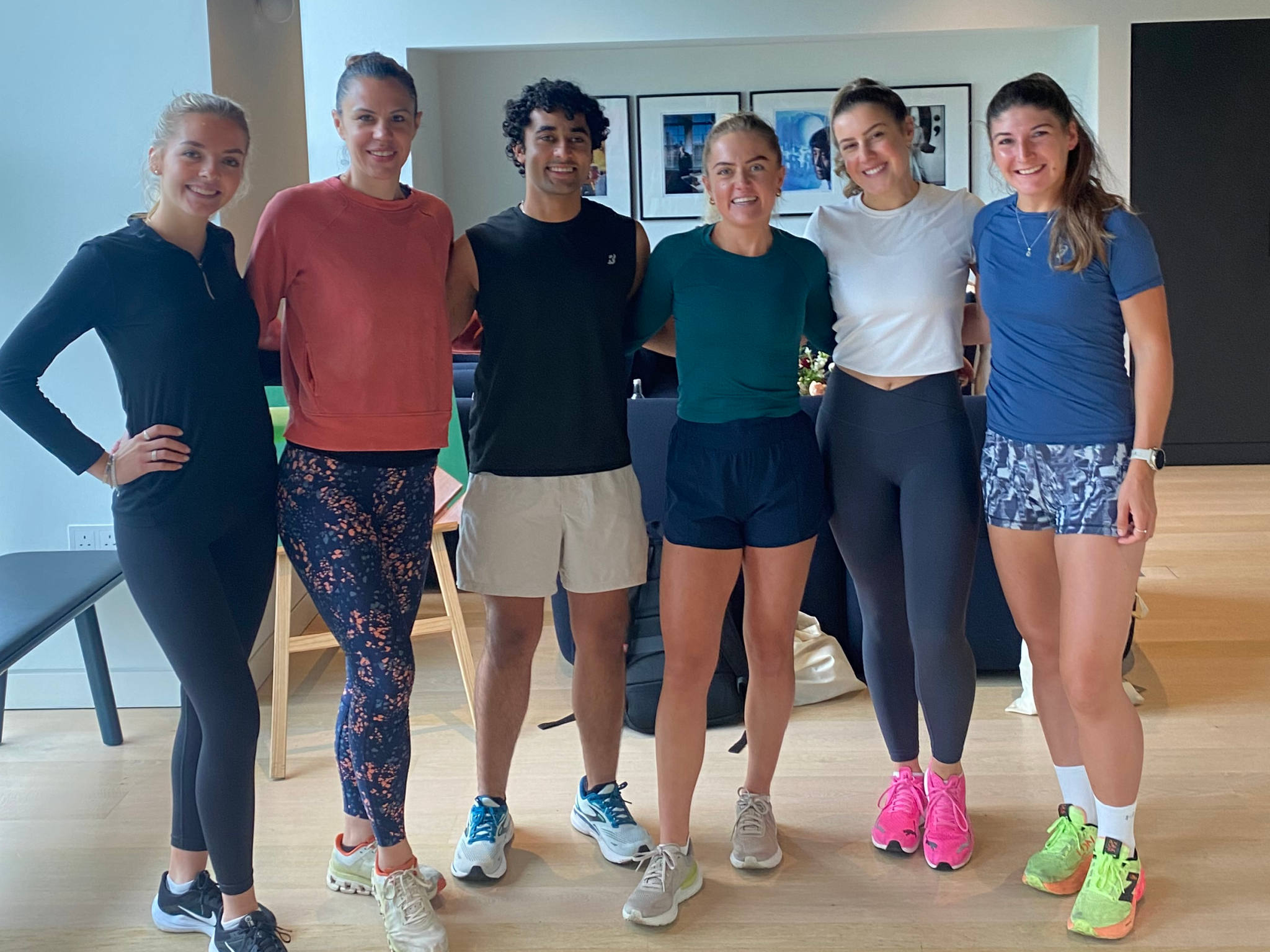 Zoe (second from left) joined Anya Culling (centre) for a run around London’s Holland Park